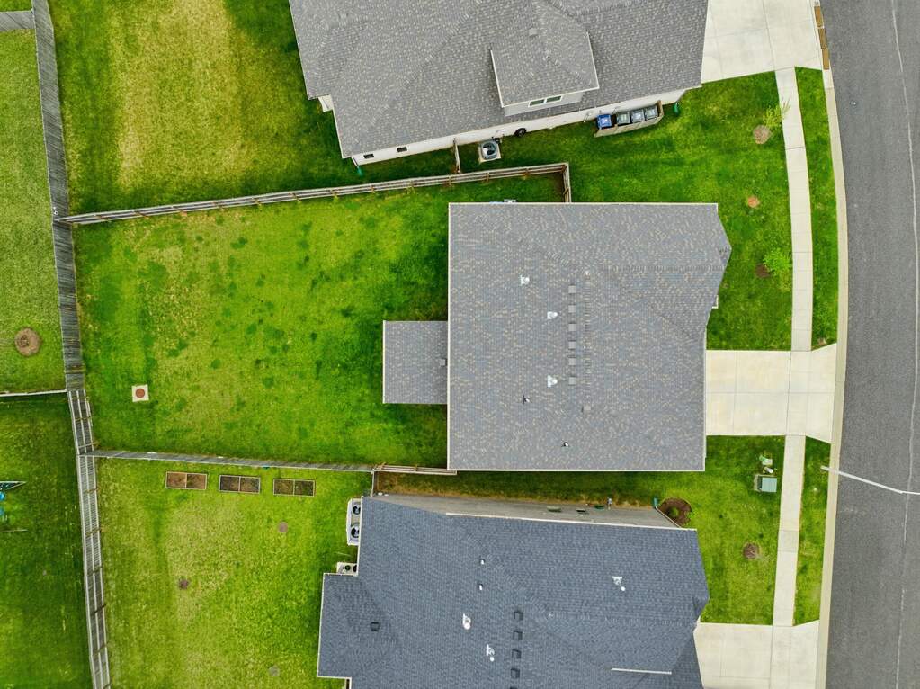 5 Bedroom Single Family Home/House's Image 37