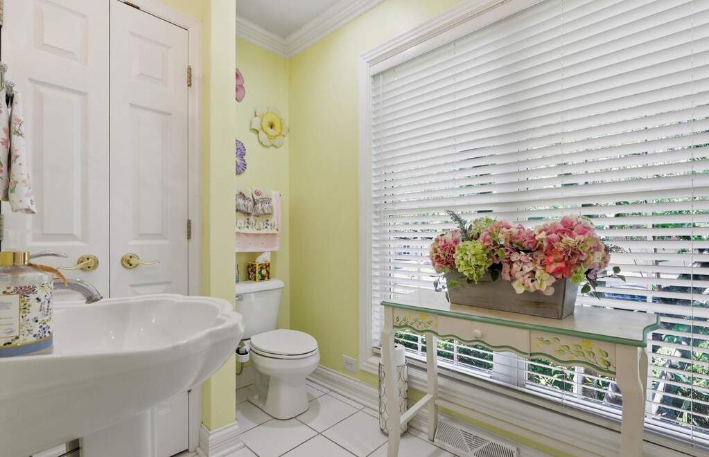 3 Bedroom Single Family Home/House's Image 27