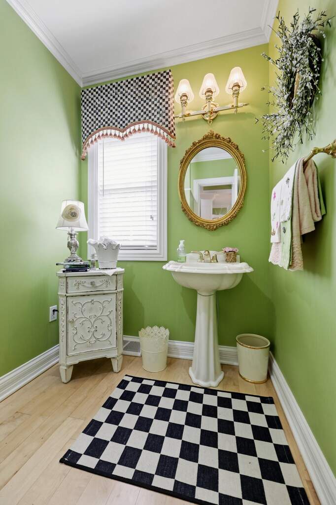 3 Bedroom Single Family Home/House's Image 29
