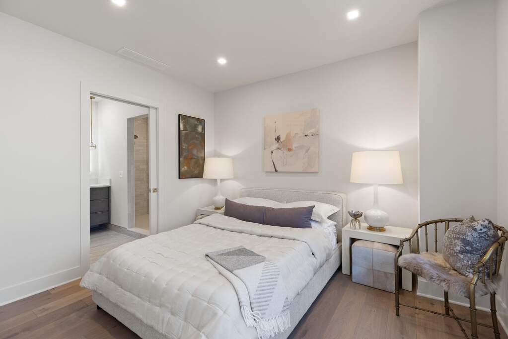 2 Bedroom Apartment/Flat's Image 23