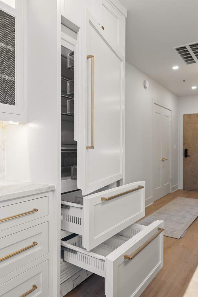 2 Bedroom Apartment/Flat's Image 32