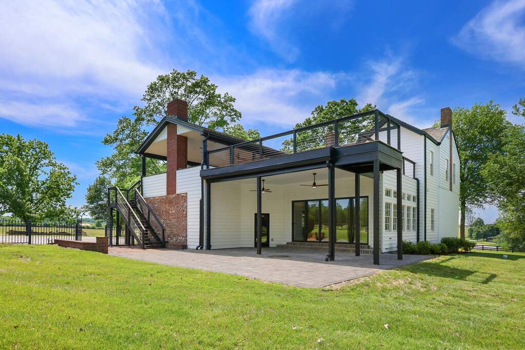 5 Bedroom Single Family Home/House's Image 53