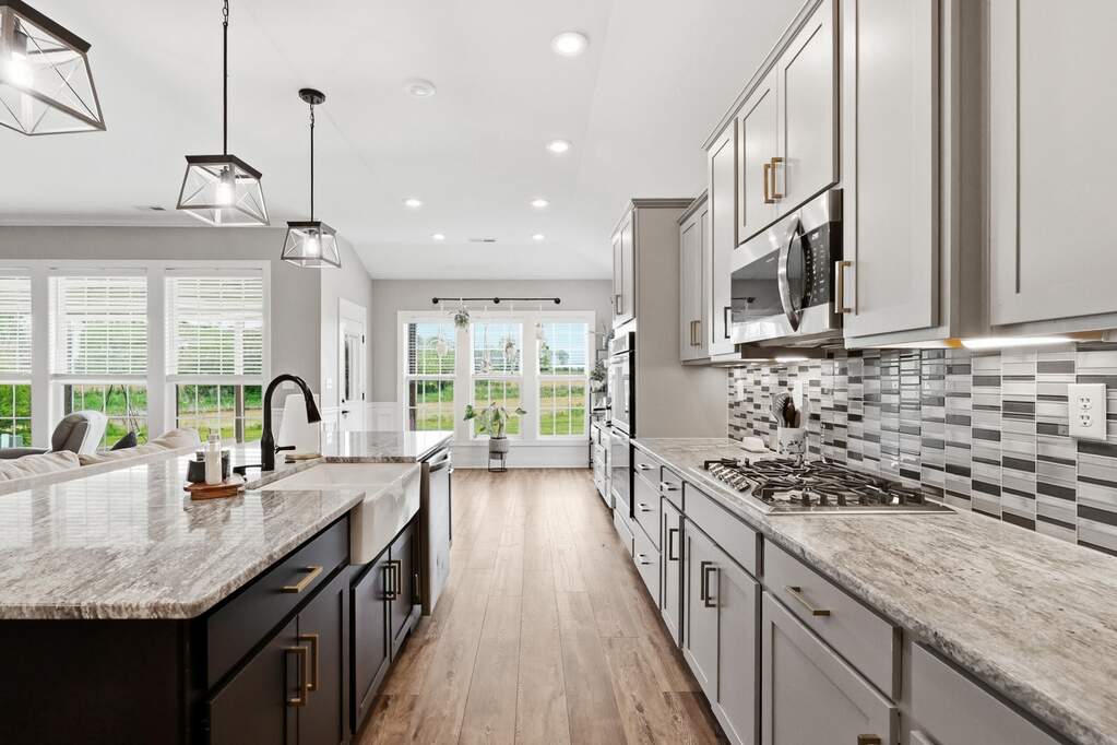 4 Bedroom Single Family Home/House's Image 16
