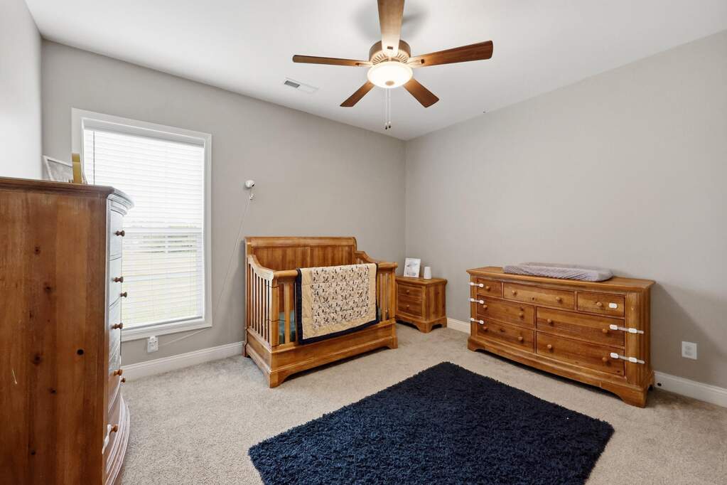 4 Bedroom Single Family Home/House's Image 27