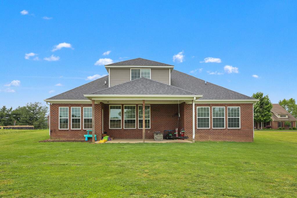 4 Bedroom Single Family Home/House's Image 41