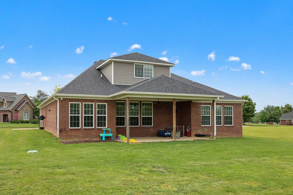 4 Bedroom Single Family Home/House's Image 42