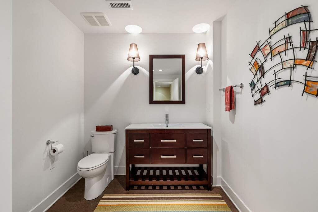 4 Bedroom Single Family Home/House's Image 32