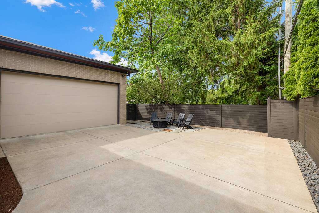 4 Bedroom Single Family Home/House's Image 42