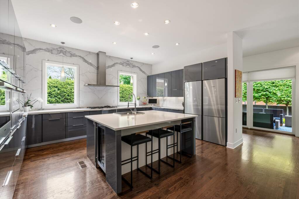 4 Bedroom Single Family Home/House's Image 5