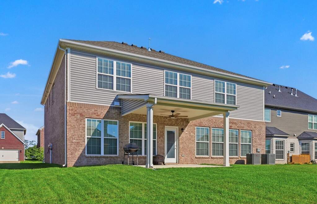 5 Bedroom Single Family Home/House's Image 37
