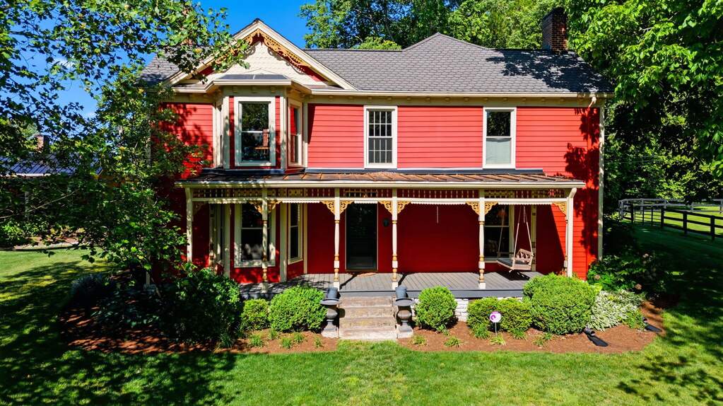 6 Bedroom Single Family Home/House's Image 96