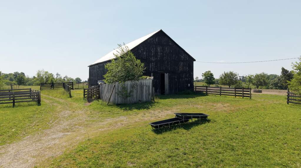 2 Bedroom Farm/Ranch/Plantation's Image 22
