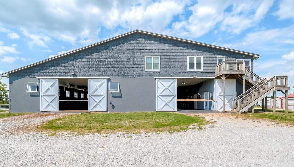 4 Bedroom Farm/Ranch/Plantation's Image 60