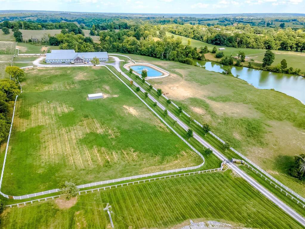 4 Bedroom Farm/Ranch/Plantation's Image 90