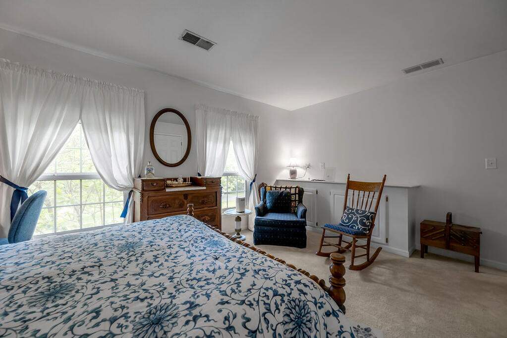 4 Bedroom Single Family Home/House's Image 22