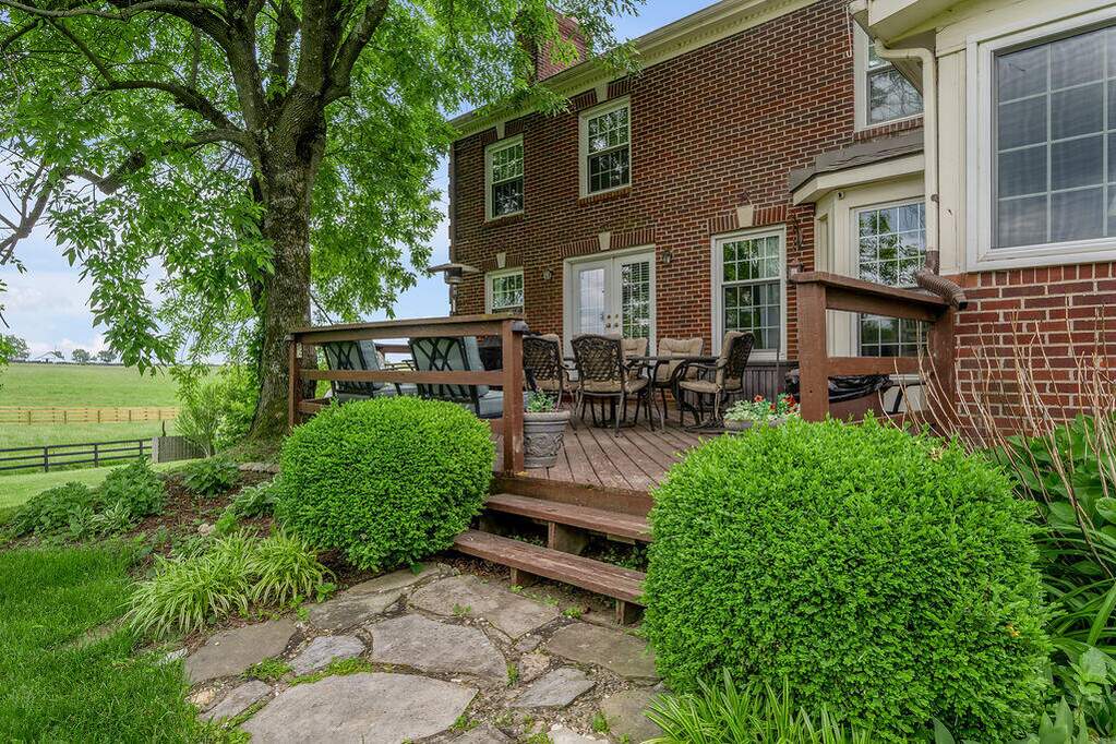 4 Bedroom Farm/Ranch/Plantation's Image 36