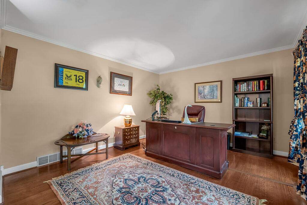 4 Bedroom Farm/Ranch/Plantation's Image 3