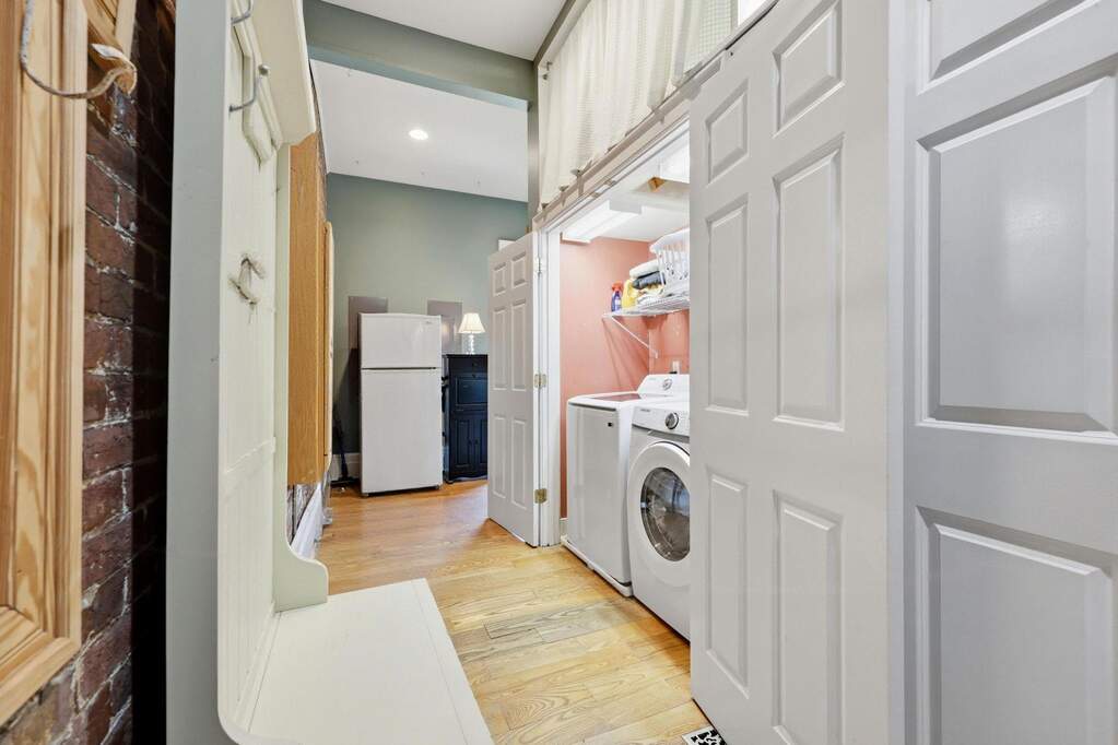 4 Bedroom Single Family Home/House's Image 27