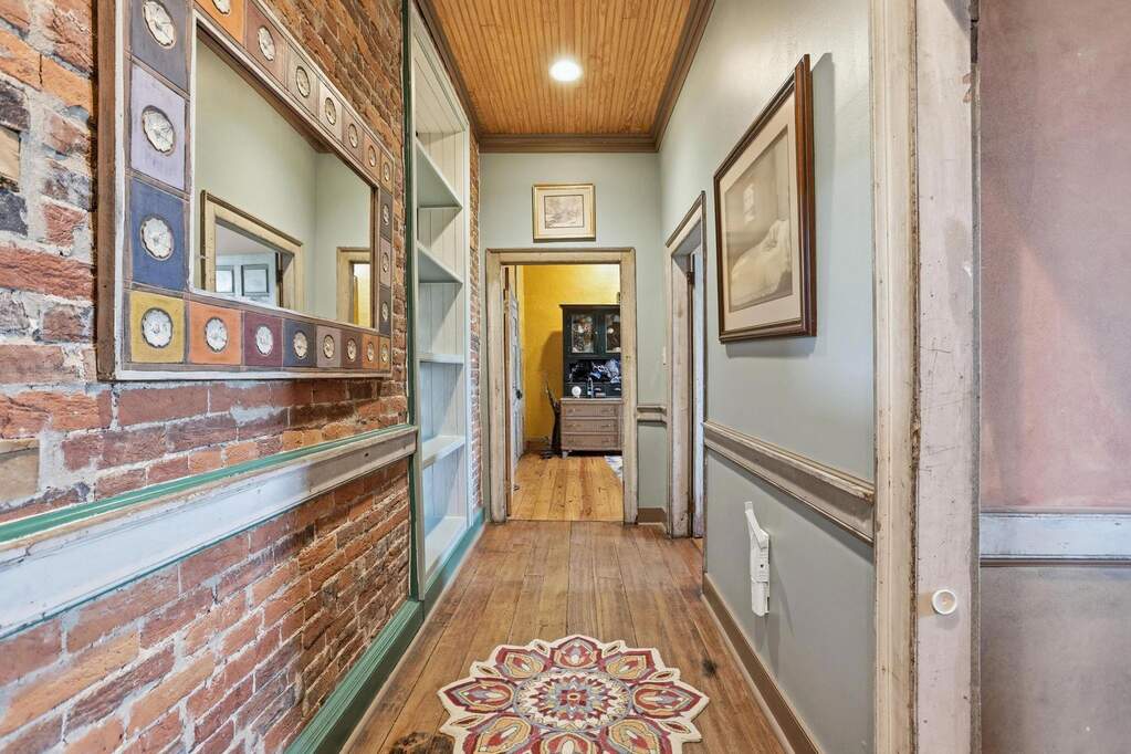 4 Bedroom Single Family Home/House's Image 42