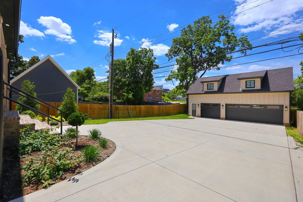 4 Bedroom Single Family Home/House's Image 62