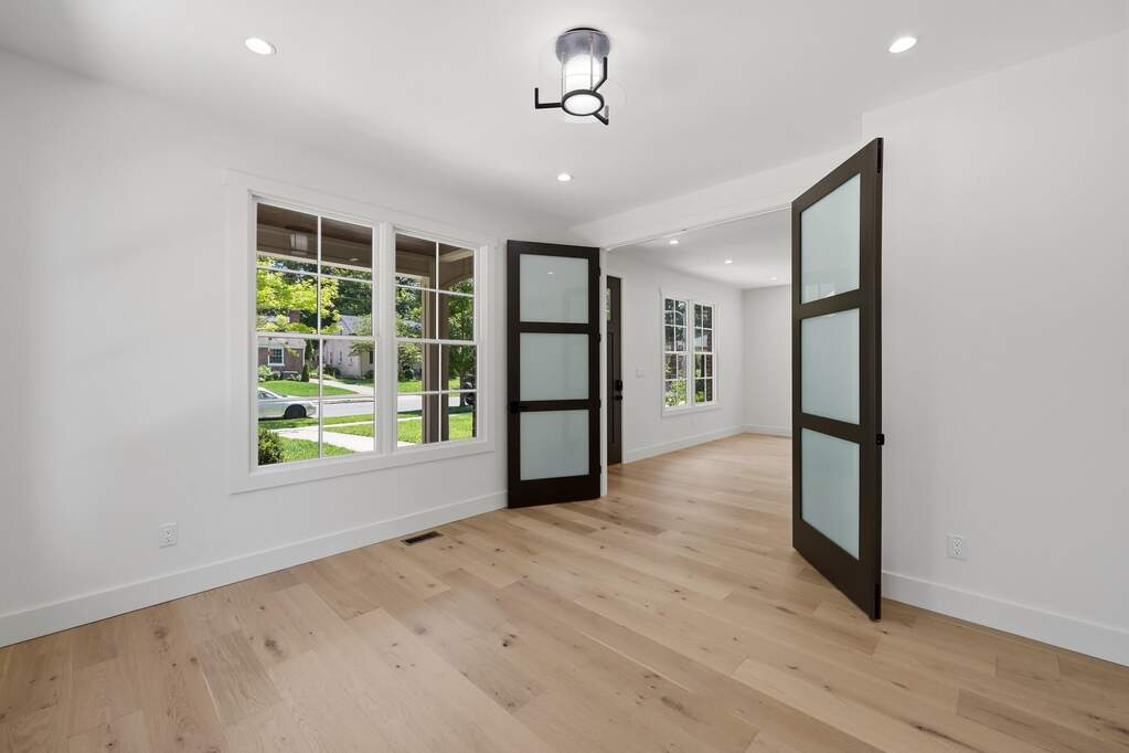 4 Bedroom Single Family Home/House's Image 5