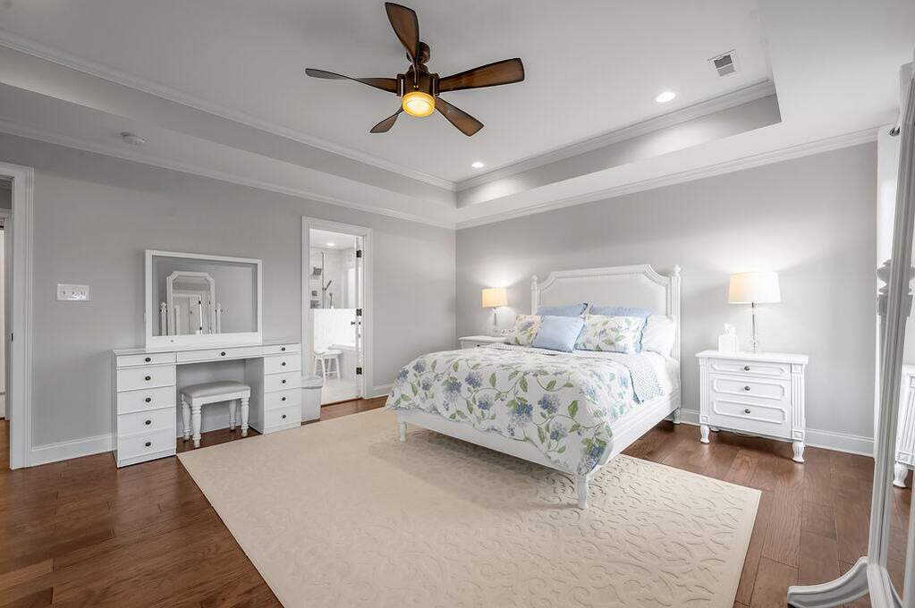 5 Bedroom Single Family Home/House's Image 18