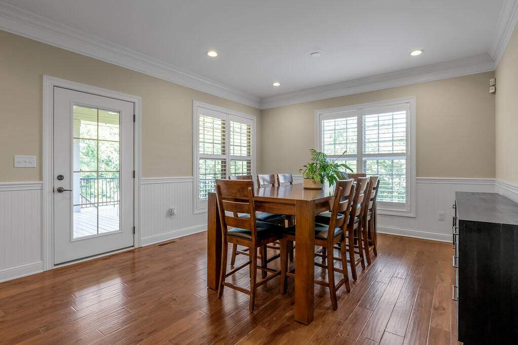 5 Bedroom Single Family Home/House's Image 13