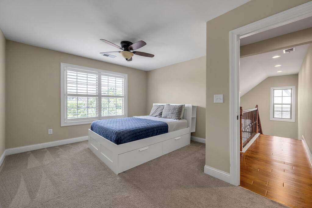 5 Bedroom Single Family Home/House's Image 20