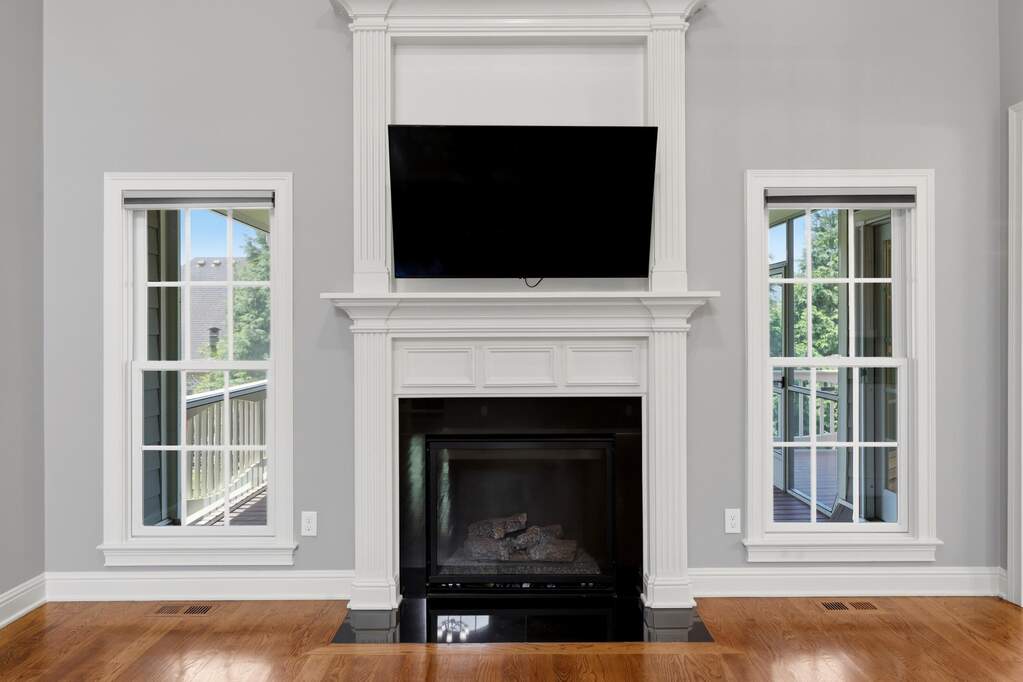 5 Bedroom Single Family Home/House's Image 11