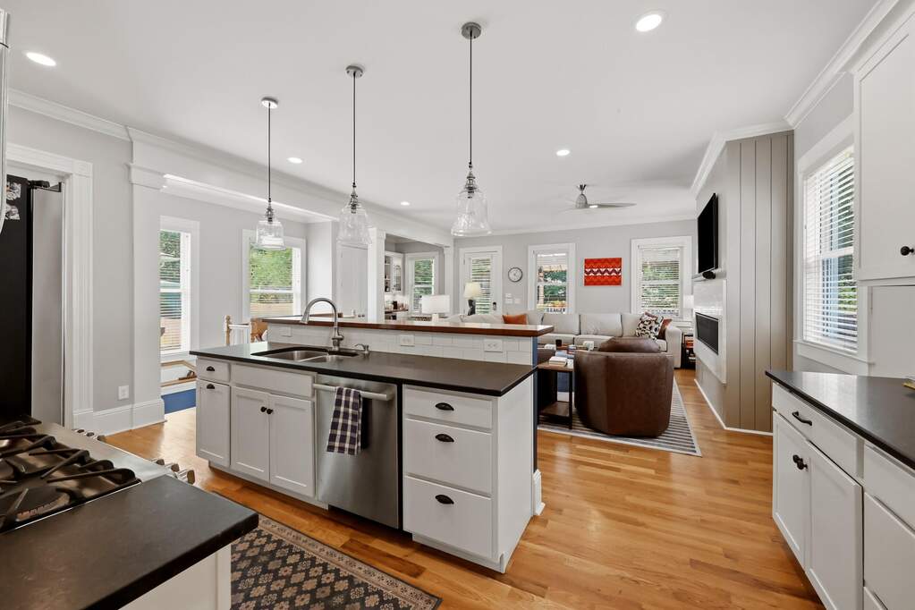 3 Bedroom Single Family Home/House's Image 7