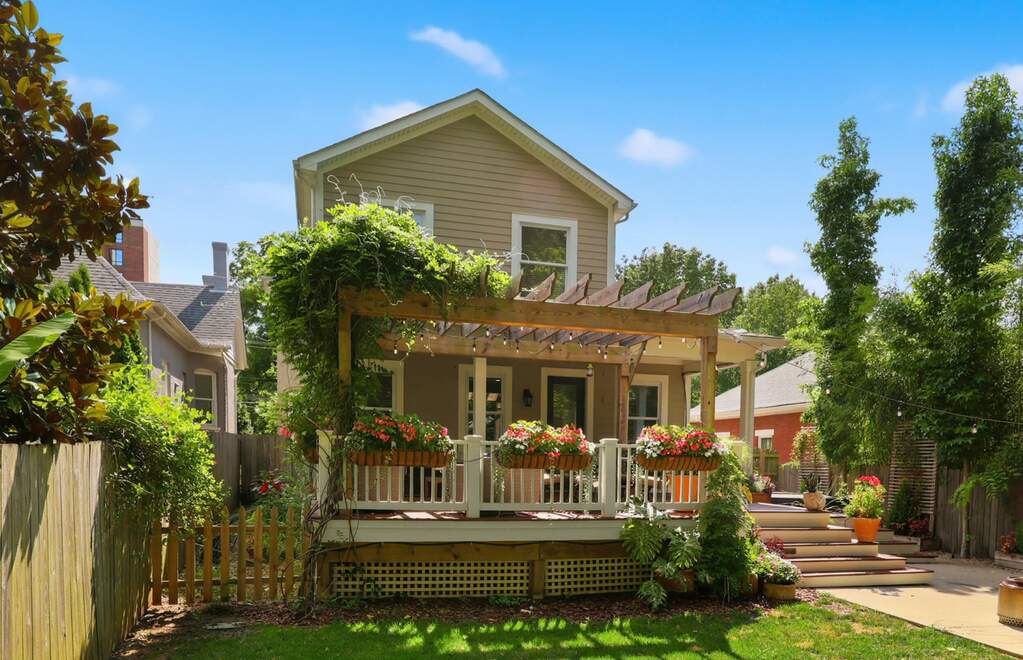 3 Bedroom Single Family Home/House's Image 52
