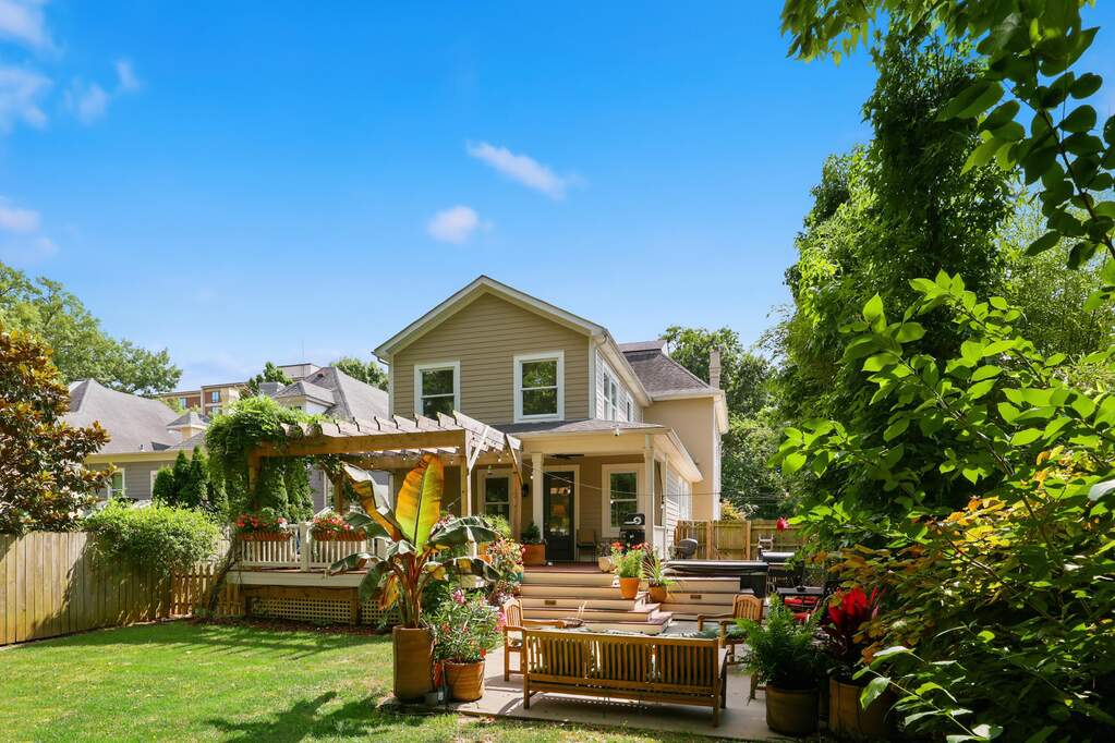 3 Bedroom Single Family Home/House's Image 54