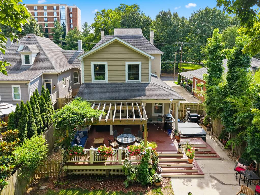 3 Bedroom Single Family Home/House's Image 60