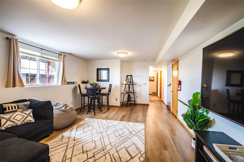 4 Bedroom Villa/Townhouse's Image 18