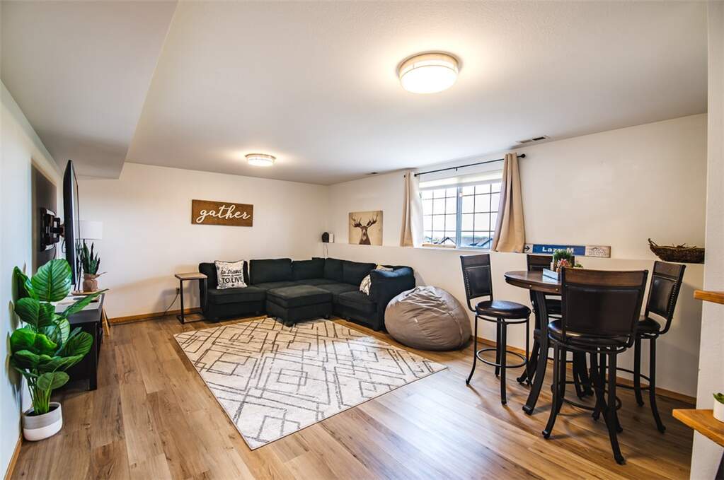 4 Bedroom Villa/Townhouse's Image 19