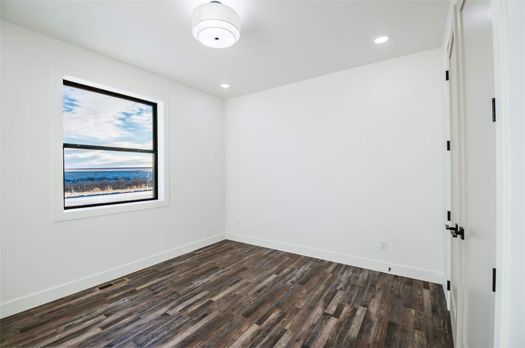3 Bedroom Single Family Home/House's Image 29