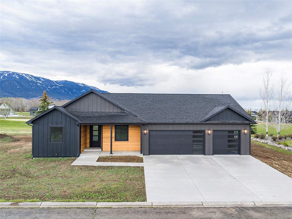 3 Bedroom Single Family Home/House's Image 30