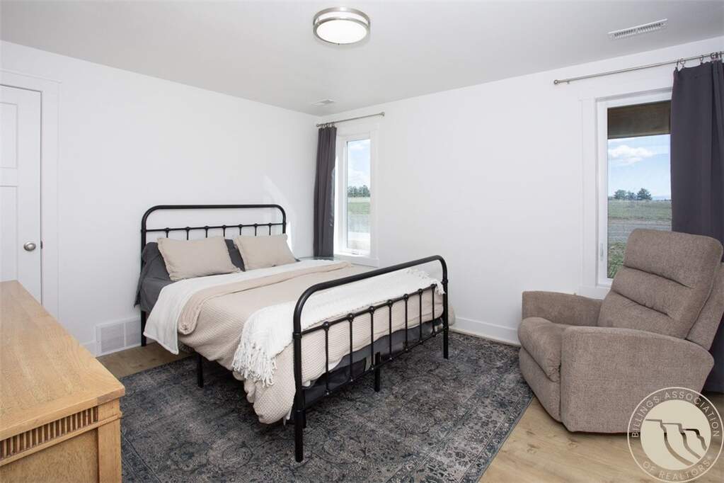 4 Bedroom Single Family Home/House's Image 20