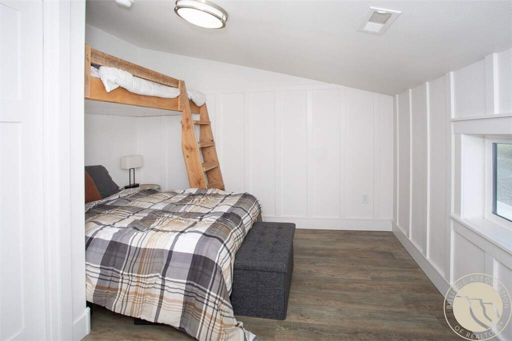 4 Bedroom Single Family Home/House's Image 22