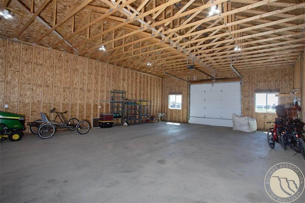 4 Bedroom Single Family Home/House's Image 30