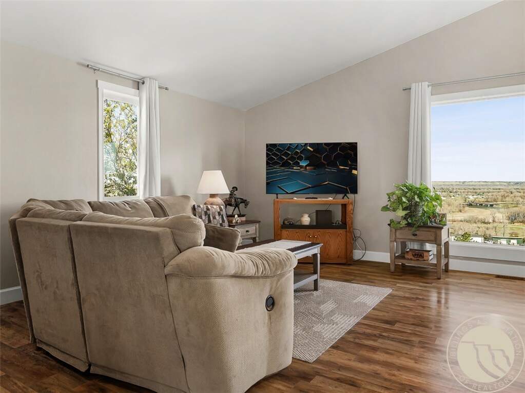 3 Bedroom Single Family Home/House's Image 7