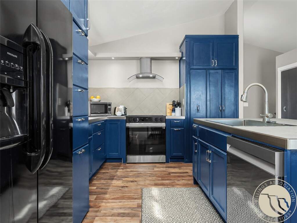 3 Bedroom Single Family Home/House's Image 10
