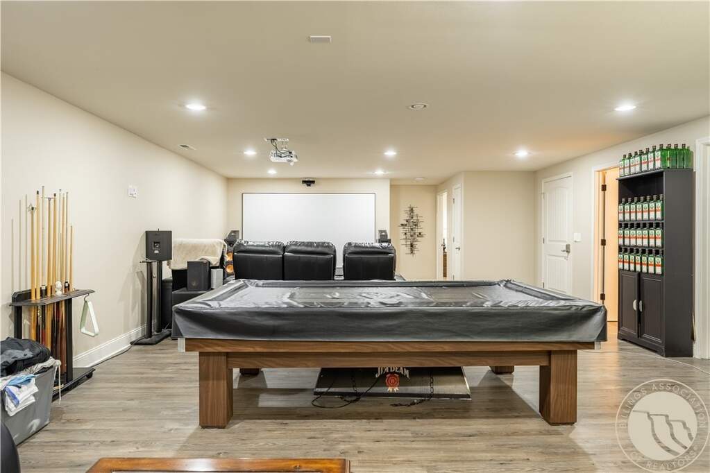 5 Bedroom Single Family Home/House's Image 16