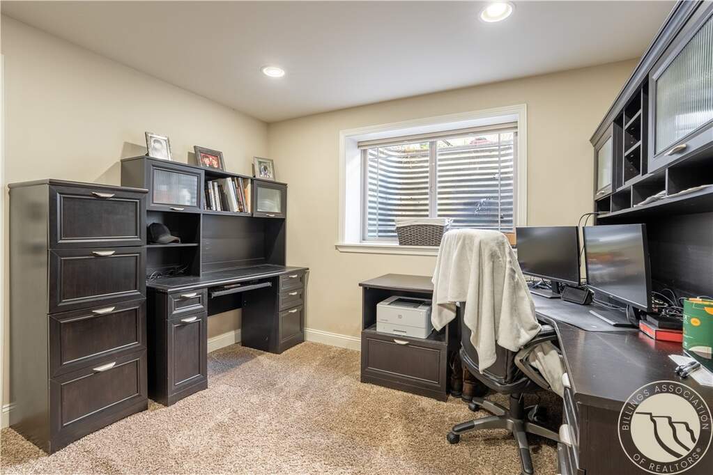5 Bedroom Single Family Home/House's Image 21