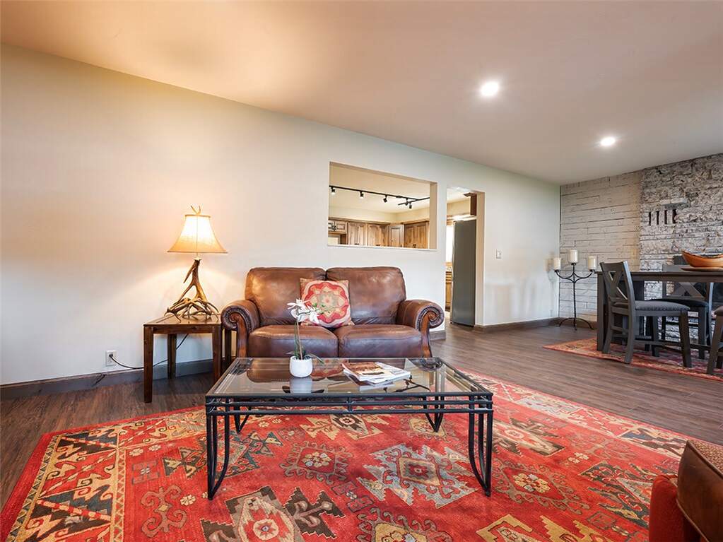 3 Bedroom Single Family Home/House's Image 7