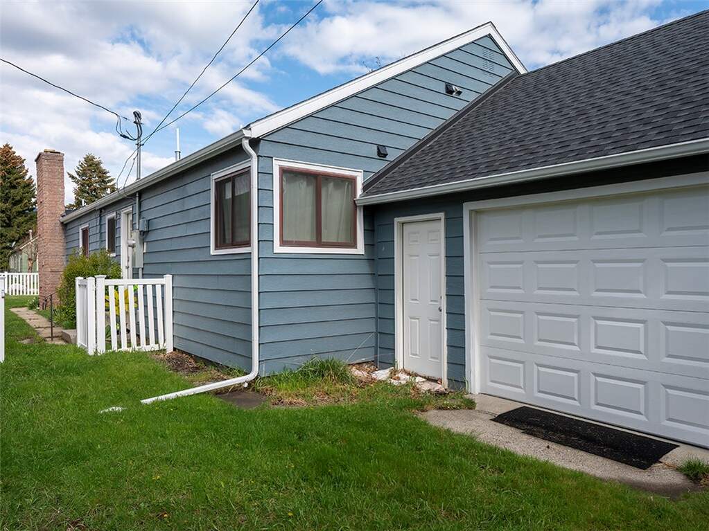 3 Bedroom Single Family Home/House's Image 32