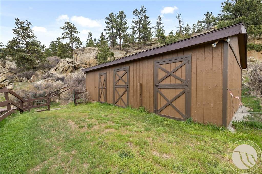 5 Bedroom Single Family Home/House's Image 29