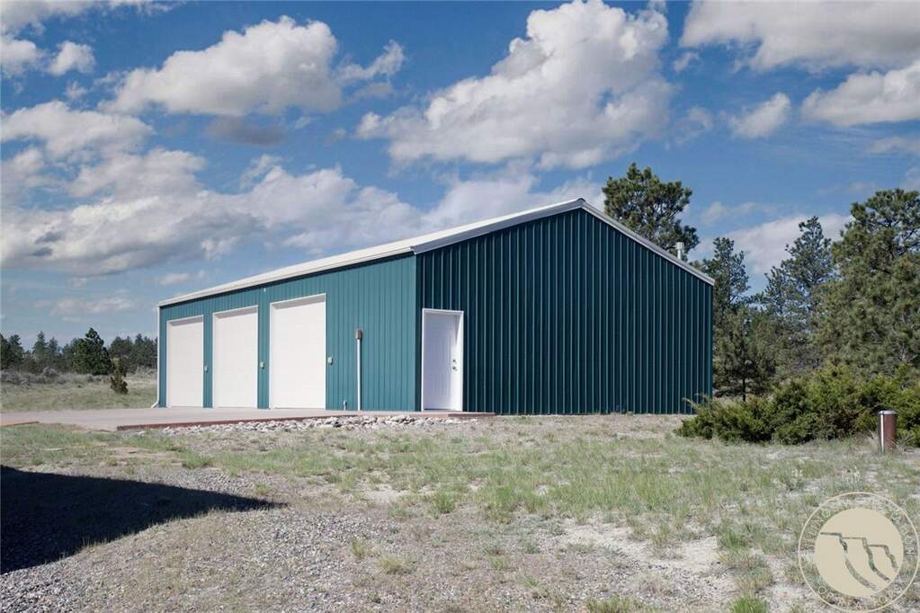 2 Bedroom Single Family Home/House's Image 28