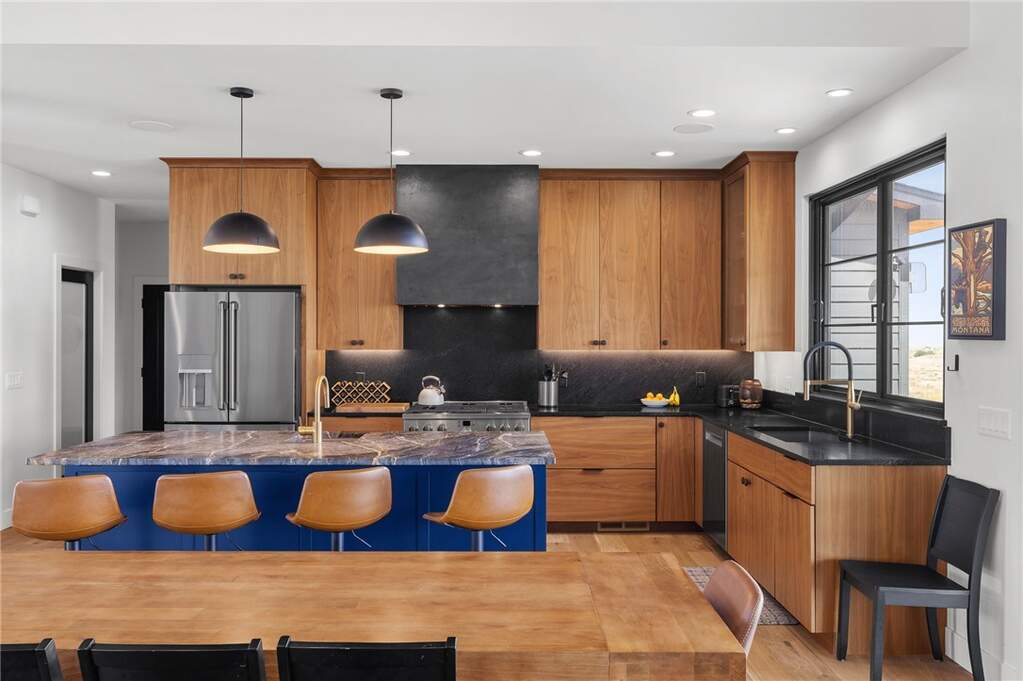 4 Bedroom Single Family Home/House's Image 13