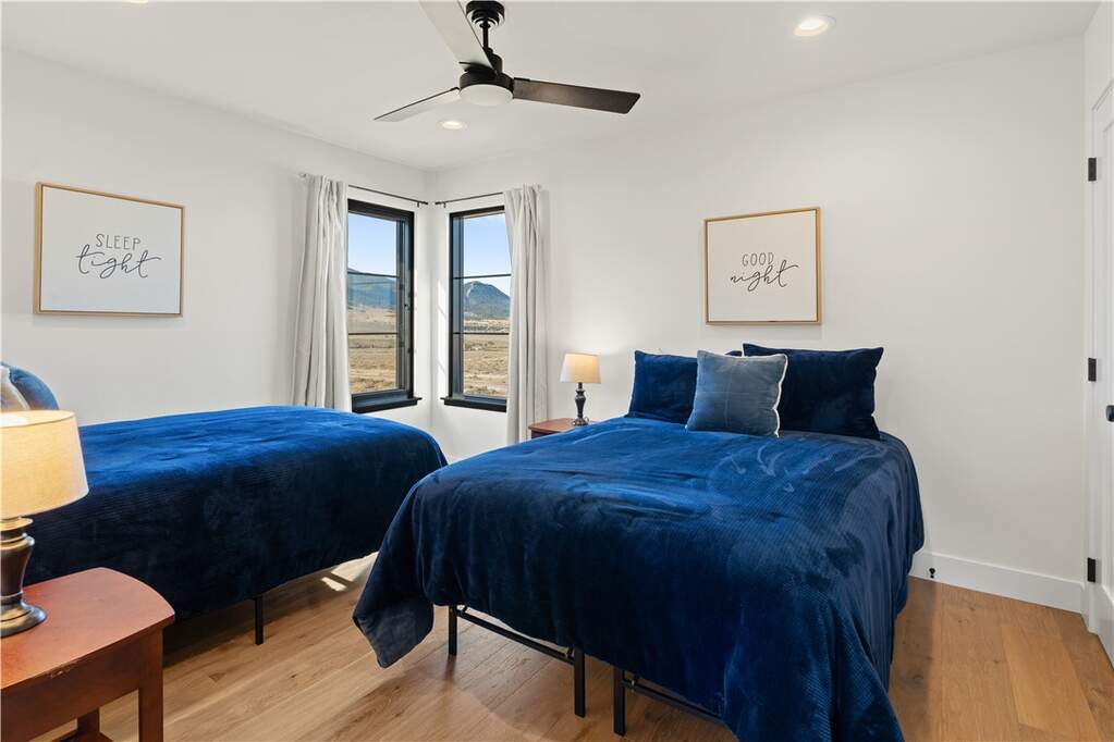 4 Bedroom Single Family Home/House's Image 36